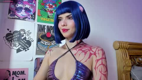 Daniela  Help me reach 100 likes online show from 02.25.25