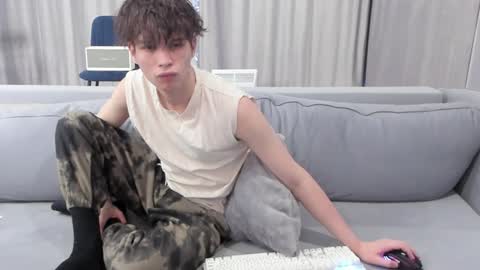 your_shy_guy online show from 01.21.25