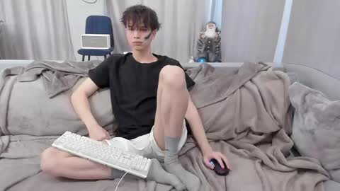 your_shy_guy online show from 03.07.25