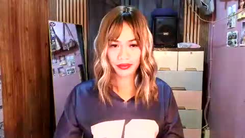 Snapshot of your_slut_daughter69 chatting on 03.27.26 your_slut_daughter69 online show from 03.27.26