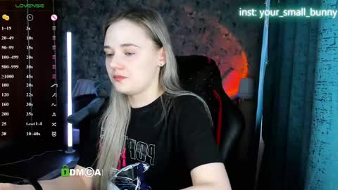Molly online show from 04.28.26