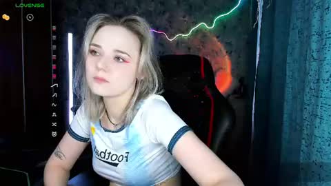 Molly online show from 08.10.26