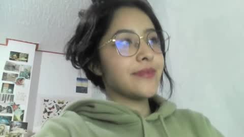 Snapshot of your_sttar chatting on 12.25.24 your sttar online show from 12.25.24