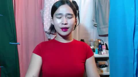 your_twinkletoes18 online show from 10.25.25