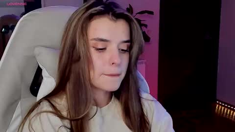 Snapshot of youranikka chatting on 10.04.25 Anikka online show from 10.04.25