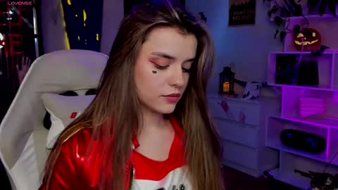 Snapshot of youranikka chatting on 10.29.25 Anikka online show from 10.29.25