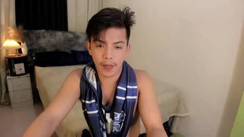 Snapshot of yourasian_bradley chatting on 03.11.25 yourasian_bradley online show from 03.11.25