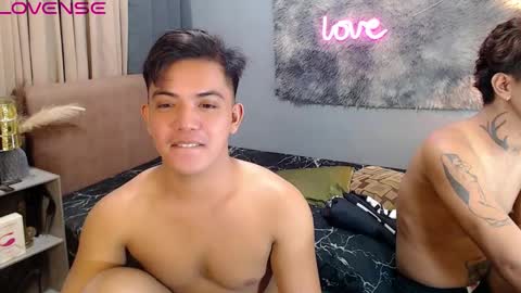 Snapshot of yourasian_bradley chatting on 09.24.25 yourasian_bradley online show from 09.24.25