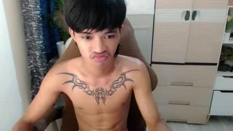 yourasian_eric online show from 04.30.26