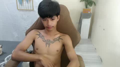 yourasian_eric online show from 06.15.26