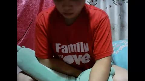 Snapshot of yourasian_lover29 chatting on 12.15.25 yourasian_lover29 online show from 12.15.25