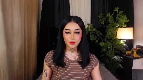 kim online show from 12.05.25