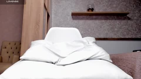 Marie  PVT IS OPEN -- LOVENSE IS ON online show from 01.11.25