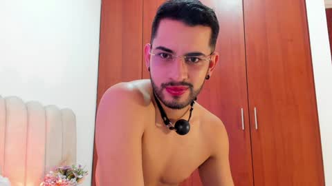 Snapshot of yourboynextdoor1 chatting on 12.06.24 YOURBOYNEXTDOOR online show from 12.06.24