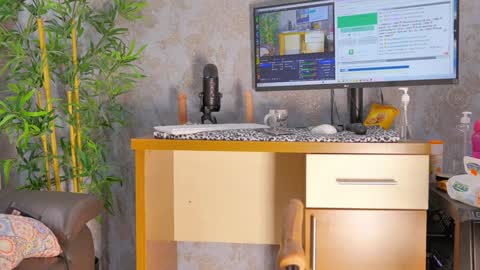 Anna online show from 01.25.25