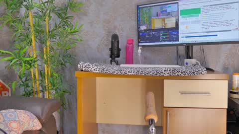 Anna online show from 01.27.25