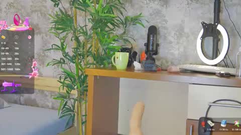 Anna online show from 11.08.25