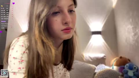 Emilia online show from 04.22.26