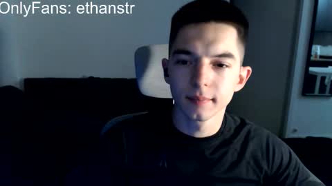 Snapshot of yourethan chatting on 10.15.25 yourethan online show from 10.15.25