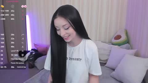 Mary online show from 12.08.24