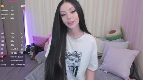 Mary online show from 12.30.24