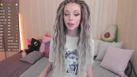 Mary online show from 02.14.25