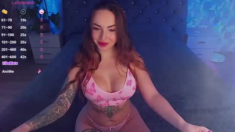 Snapshot of yourfantasywild chatting on 01.19.25 Sue online show from 01.19.25