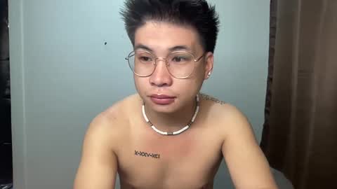 Snapshot of yourfantasyyy_ chatting on 03.04.25 yourfantasyyy_ online show from 03.04.25