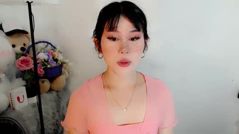 PrettyElla online show from 10.29.25