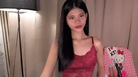 Vivian online show from 05.16.26