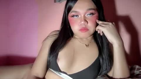 Snapshot of yourfuckingslut69 chatting on 05.27.26 yourfuckingslut69 online show from 05.27.26