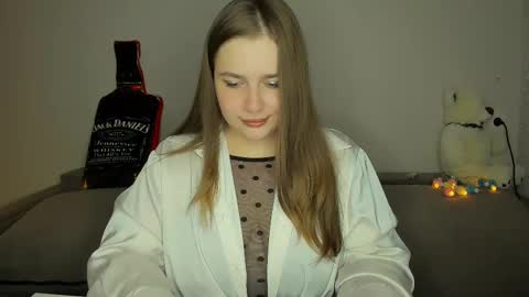 Snapshot of yourgem__ chatting on 02.05.25 yourgem__ online show from 02.05.25