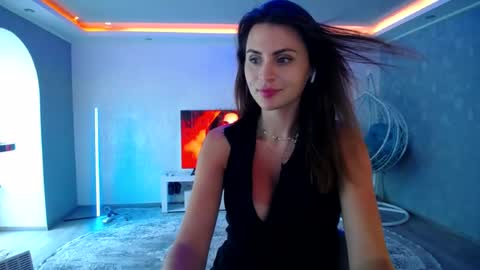 call meKira online show from 06.29.26