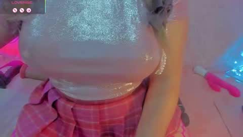 Snapshot of yourgirl11555 chatting on 02.13.26 Liza online show from 02.13.26