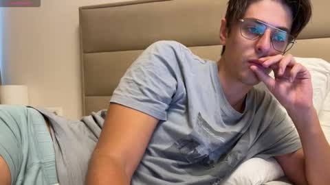 Chris online show from 10.26.25