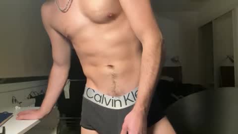 Snapshot of yourhotdude99 chatting on 03.11.26 yourhotdude99 online show from 03.11.26