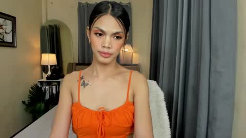 Snapshot of yourhotpatricia69 chatting on 12.17.24 patty online show from 12.17.24