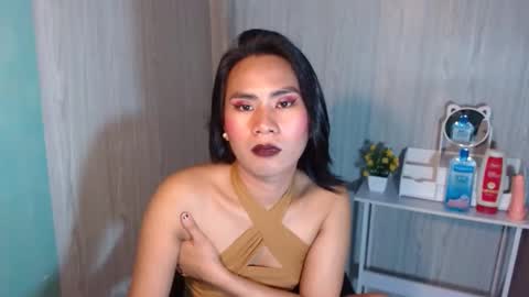 Snapshot of yourhottie_winxxx chatting on 03.09.25 Mauie  online show from 03.09.25