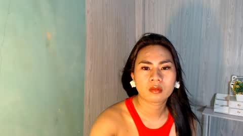 Snapshot of yourhottie_winxxx chatting on 06.28.26 Mauie online show from 06.28.26