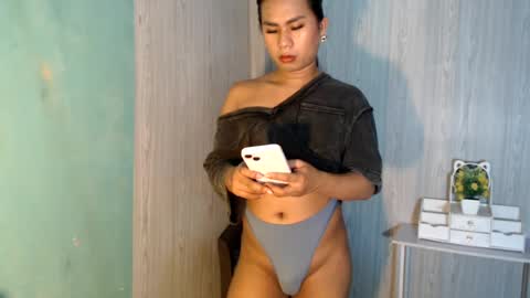 Snapshot of yourhottie_winxxx chatting on 07.18.26 Mauie online show from 07.18.26