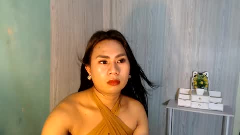 Snapshot of yourhottie_winxxx chatting on 07.22.26 Mauie online show from 07.22.26