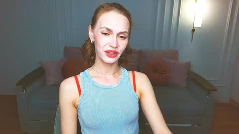 Snapshot of yourladysunshine chatting on 03.10.25 Ksyusha online show from 03.10.25