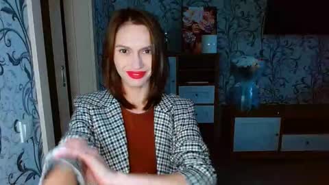 Snapshot of yourladysunshine chatting on 10.07.25 Ksyusha online show from 10.07.25