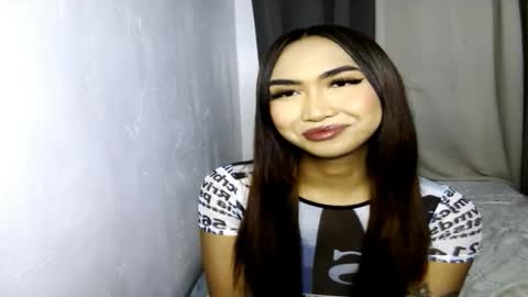 yourlovebella88 online show from 02.19.25