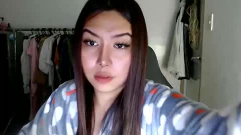 Snapshot of yourlovetifannyx chatting on 02.25.25 tifanny online show from 02.25.25