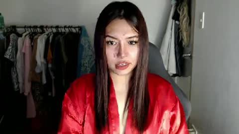 Snapshot of yourlovetifannyx chatting on 02.27.25 tifanny online show from 02.27.25