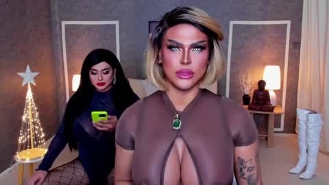 Snapshot of yourmassivecockcummer chatting on 12.20.24 Carla online show from 12.20.24