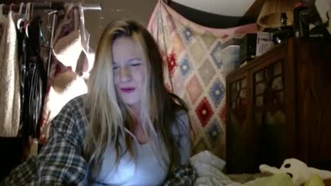 yourmomma999 online show from 03.11.25