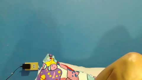 yourmorenagirl69 online show from 10.22.25