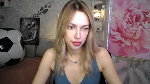 Snapshot of yournickyadamidi chatting on 07.15.26 Nicky online show from 07.15.26